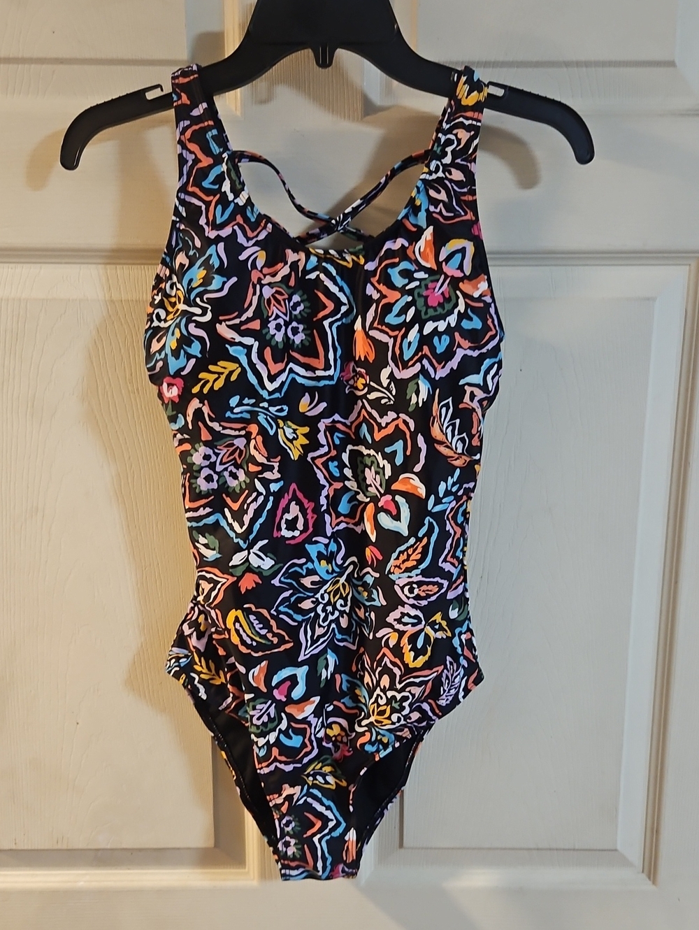 TEMPT ME ABSTRACT FLORAL ONE PIECE SWIMSUIT: NEW WITH TAGS: SIZE SMALL